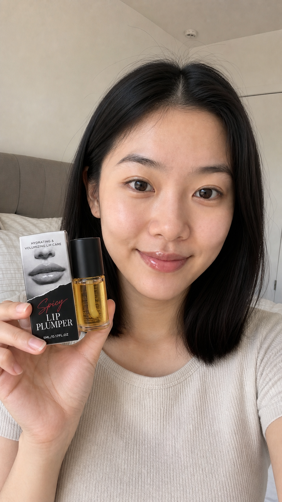 After applying the Beauty Britain Korean Spicy Lip Plumper Gloss