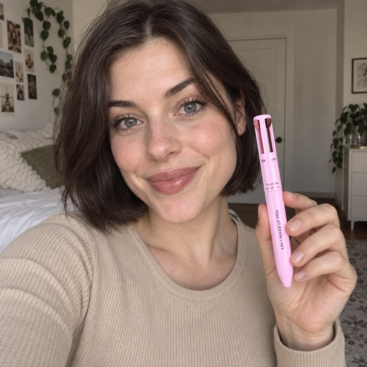 Beauty Britain customer using the 3-in-1 Precision Electric Beauty Trimmer