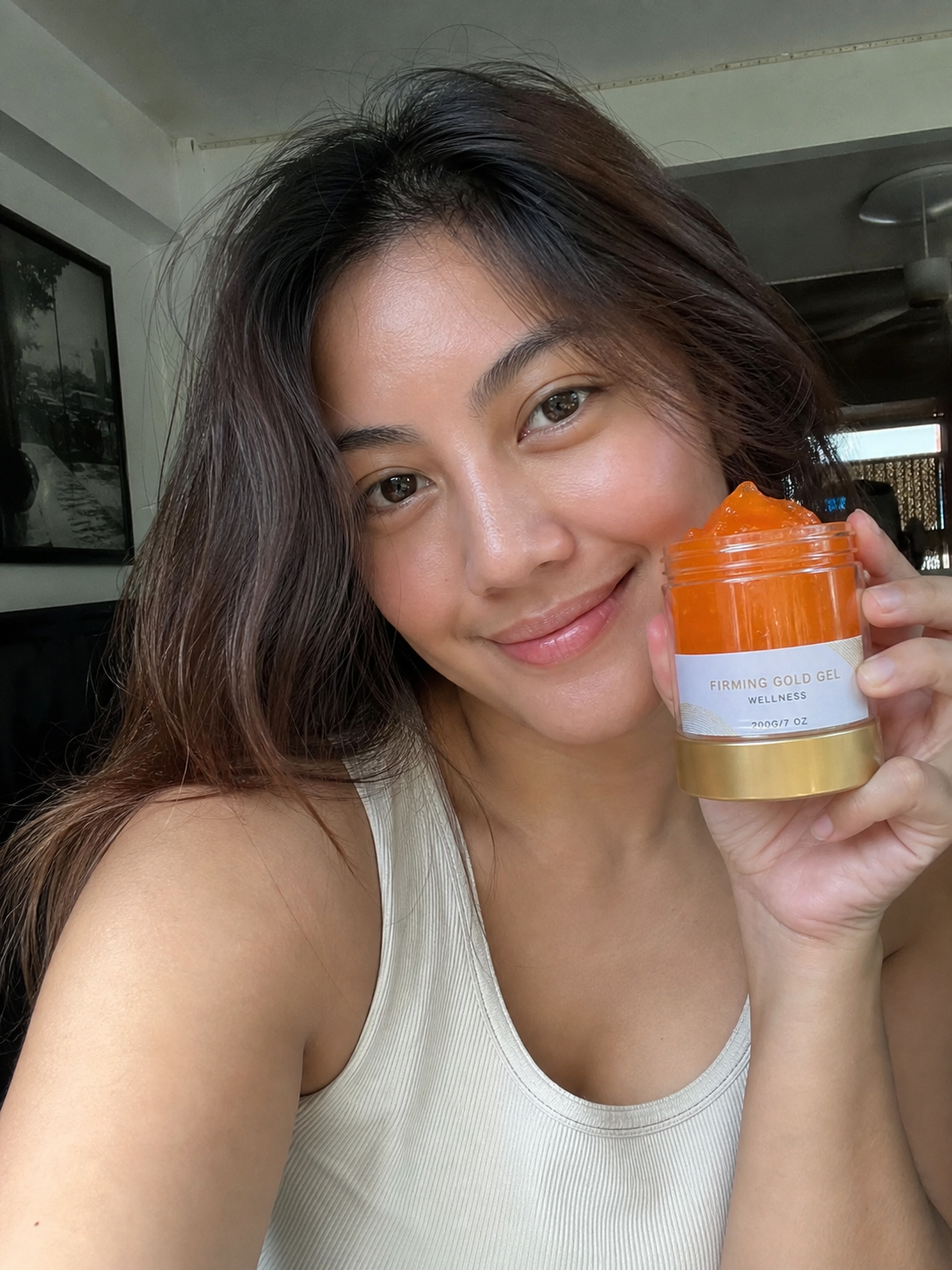Beauty Britain customer using the featured product