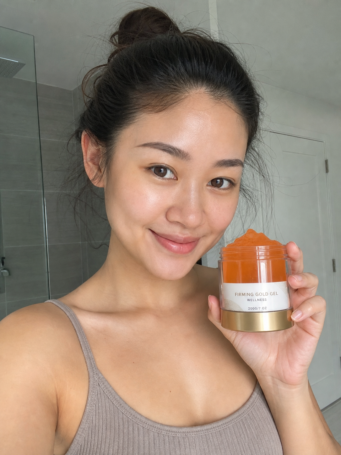 Beauty Britain customer using the featured product