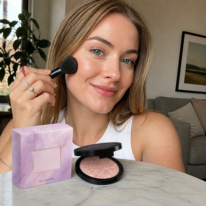 Silky Contour & Highlight Powder for Smooth, Long-Lasting Makeup