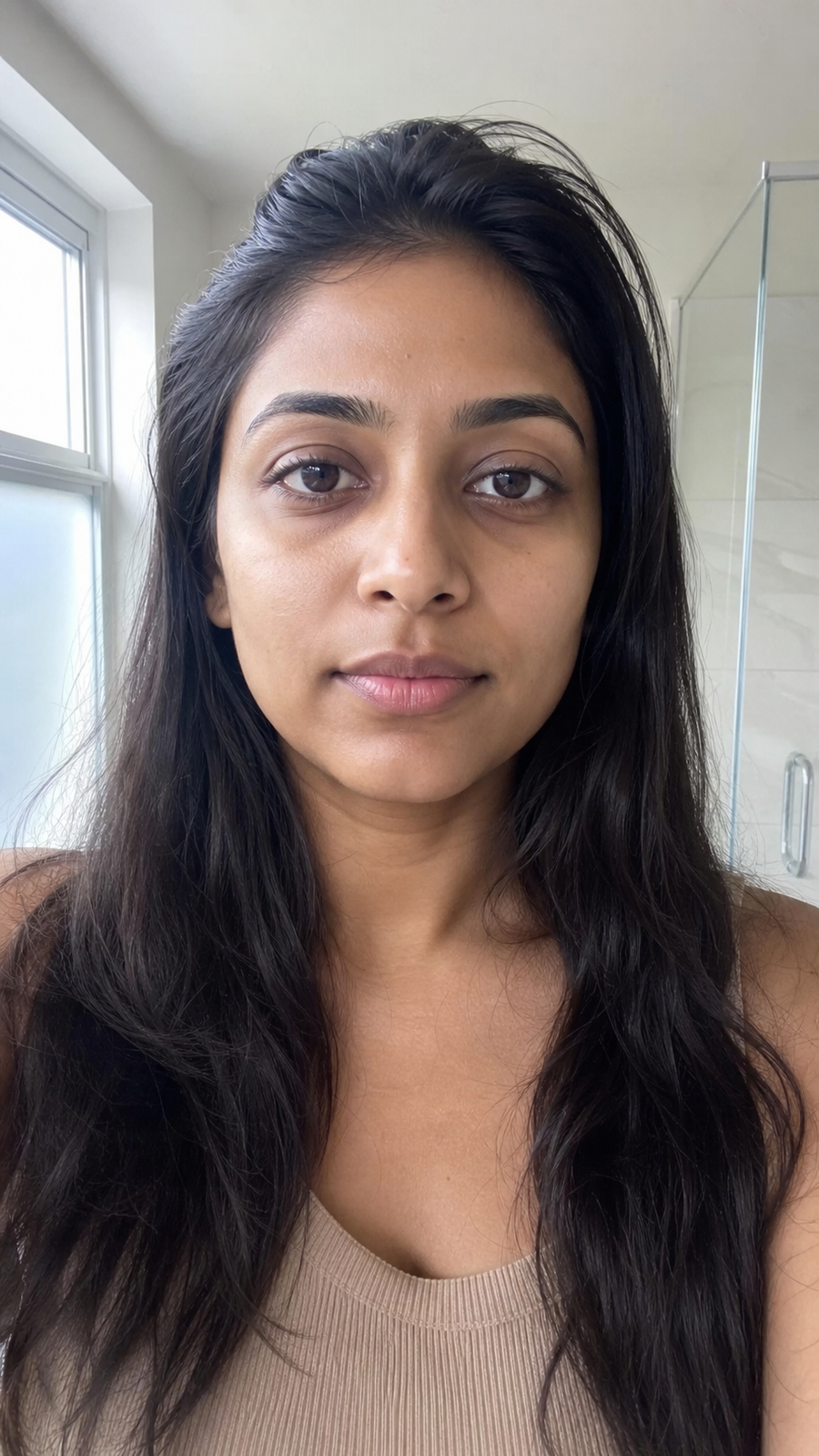 Before applying the Beauty Britain Korean Spicy Lip Plumper Gloss