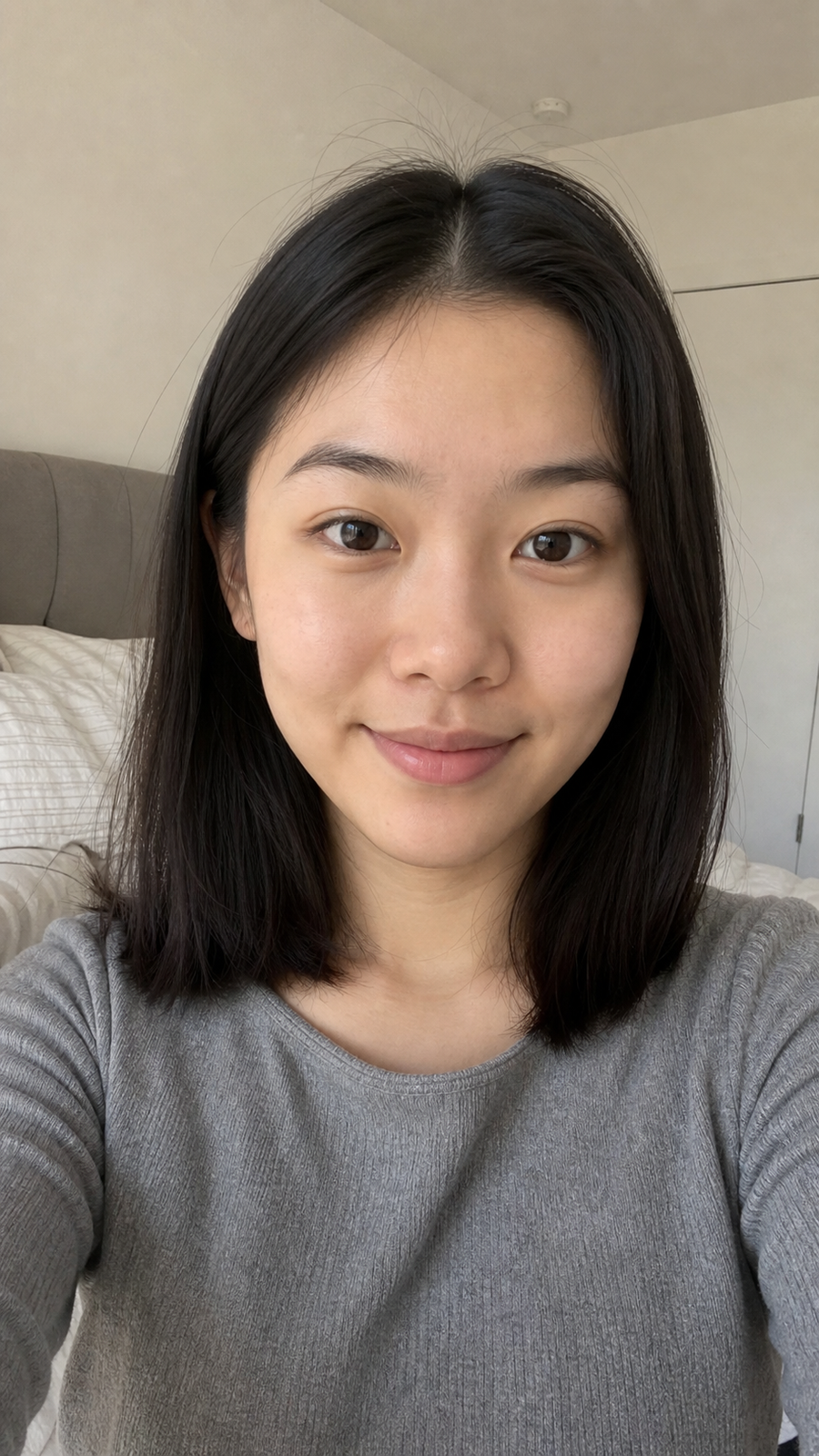 Before applying the Beauty Britain Korean Spicy Lip Plumper Gloss