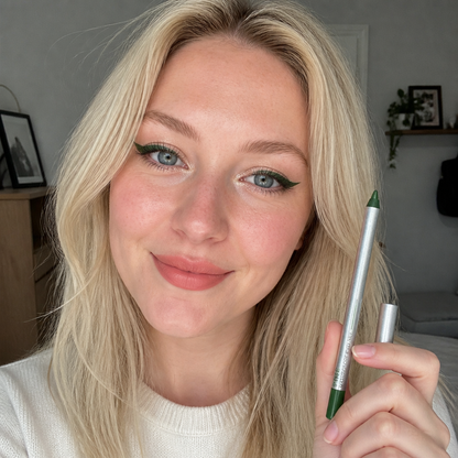 Waterproof Precision Eyeliner Pencil for Smooth, Smudge-Resistant Wear