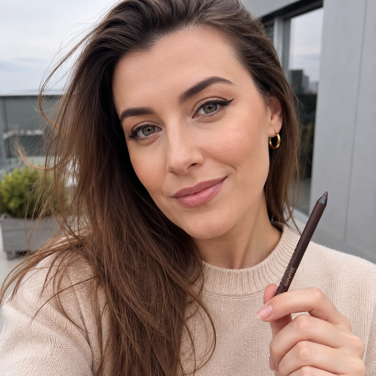 Beauty Britain customer using the featured product