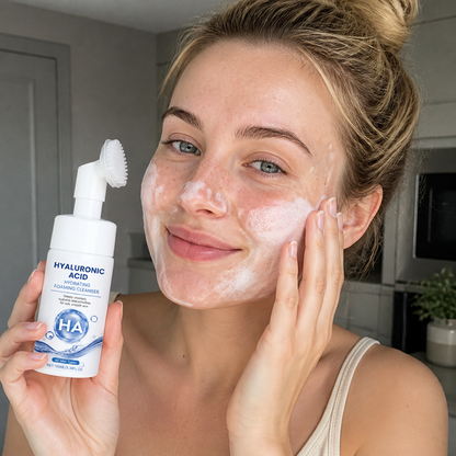 Hydrating Foaming Facial Cleanser with Ceramides & Hyaluronic Acid