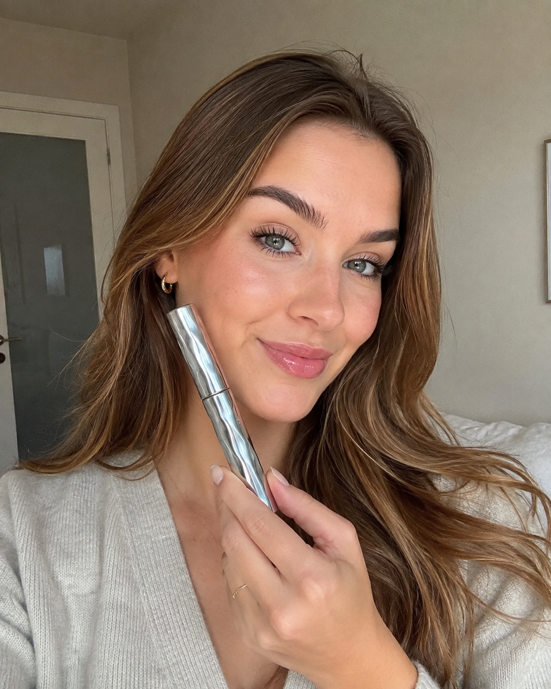 Beauty Britain customer using the Waterproof Curl & Length Mascara.