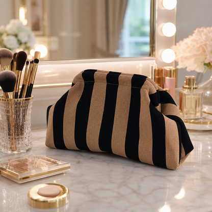 Stylish Knitted Makeup Bag